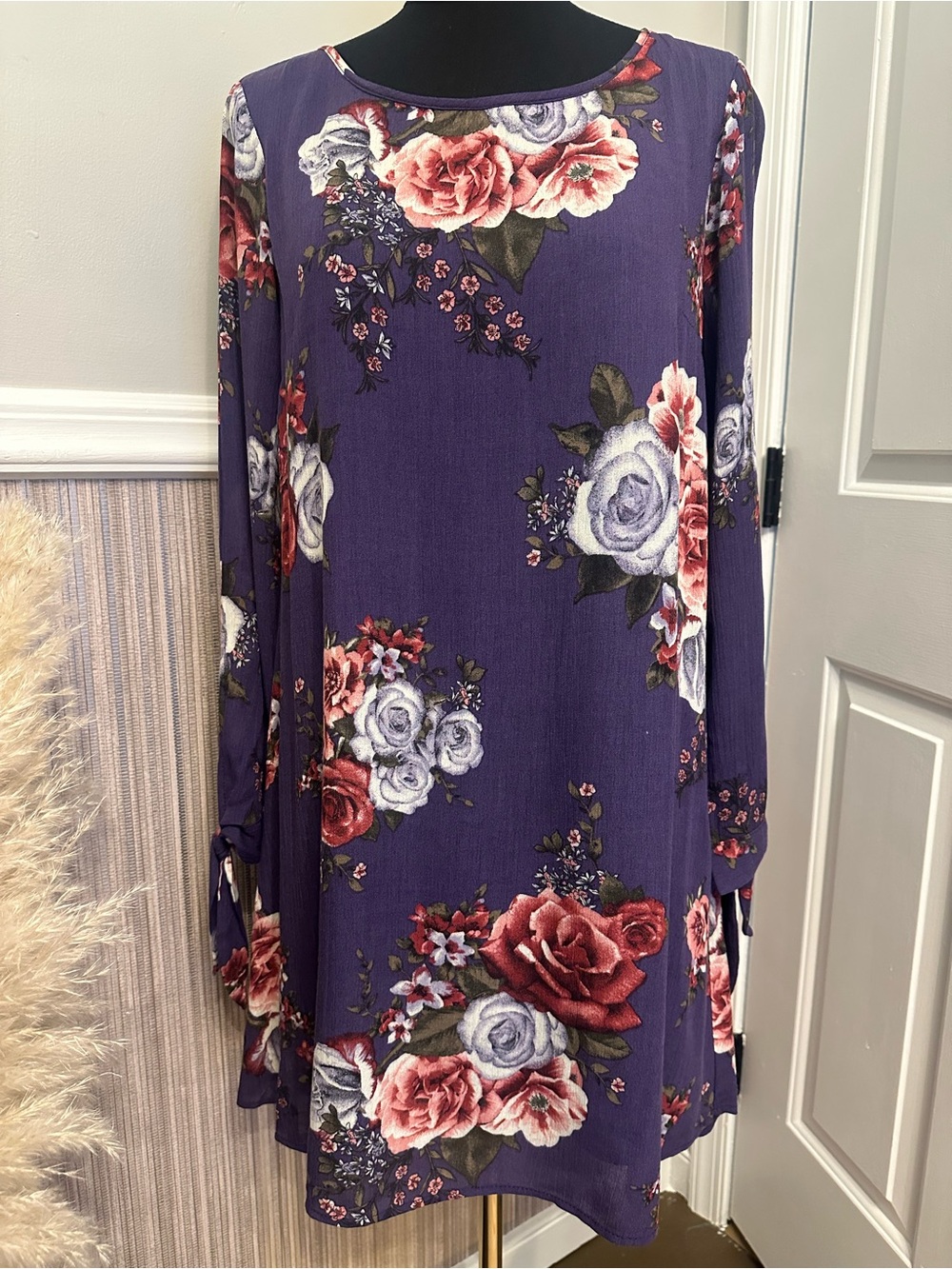 Andree by UNIT Purple Floral Long Sleeve Shift Dress Tie Cuffs M NWT